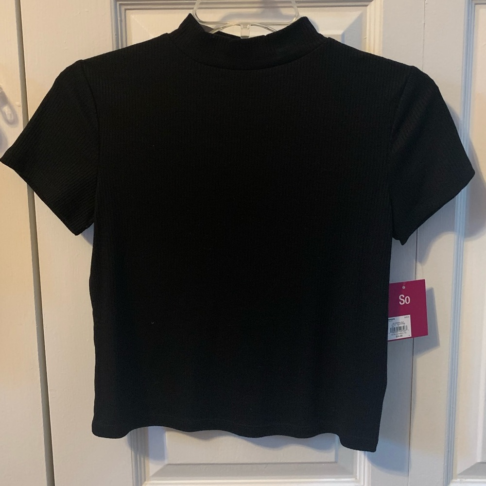 black mock neck tee